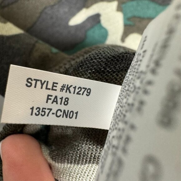 J.Crew Camo Sweatshirt Sweater womens Size XS 100% merino wool Crewneck NWT - Picture 5 of 12